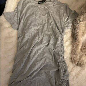 PrettyLittleThing Light Gray T-Shirt